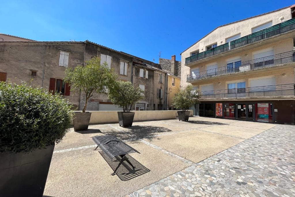 Charmente maison de bourg avec parking privé 53800 Renazé