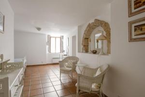 Charming 2-Bed House in Marseillan