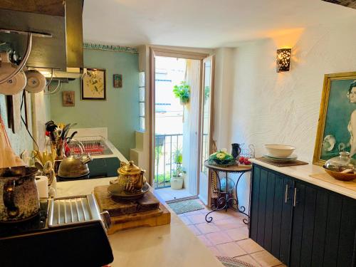 Charming 3 bed artist home in Argeles