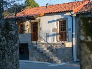 Maison de vacances Charming Apartment in ArcozeloPortugal near Forest  4990-258 Ponte de Lima Région Nord