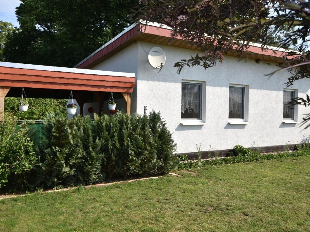 Maison de vacances Charming Bungalow in Boiensdorf Near Beach  23974 Boiensdorf