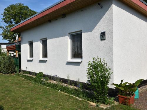 Charming Bungalow in Boiensdorf Near Beach