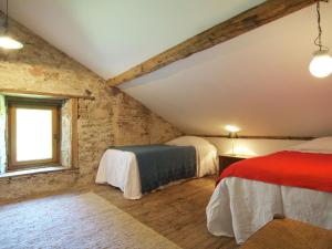 Maison de vacances Charming Cottage in Ladignac le Long with Garden  87500 Le Chalard Limousin