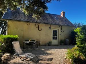 Maison de vacances Charming Cottage with Hot Tub in Burgundy 25 Rue de Glanot 21320 Mont-Saint-Jean Bourgogne