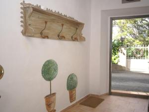 Charming cottage with stunning views in culture rich southern France
