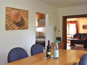 Charming family friendly holiday home with backyard pool
