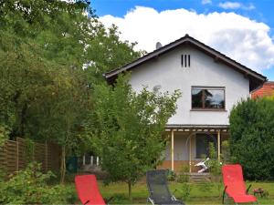 Maison de vacances Charming family friendly holiday home with backyard pool  34626 Neukirchen Hesse