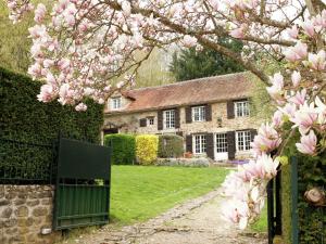 Charming holiday home beautiful surroundings