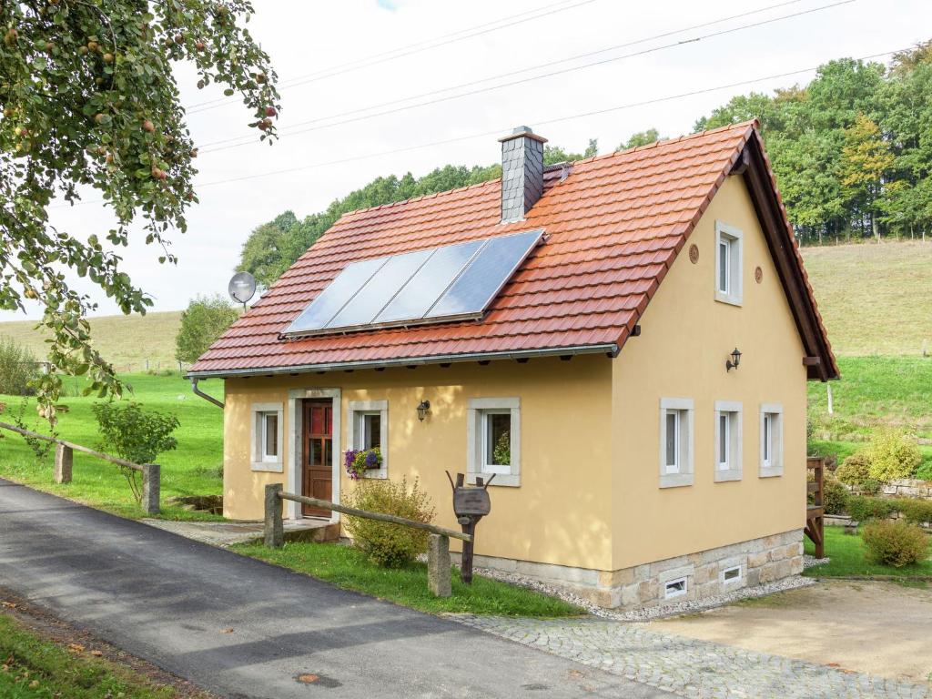 Maison de vacances Charming Holiday Home in Hohnstein ot Lohsdorf with Terrace  01848 Hohnstein