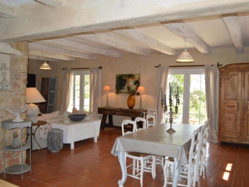 Charming holiday home in Lorgues with private pool