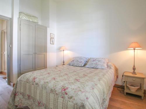 Charming holiday home in Port Grimaud with terrace