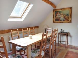 Maison de vacances Charming Holiday Home in Raizeux near Forest  78125 Raizeux Région Centre