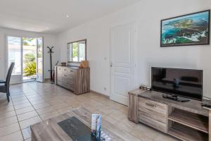 Charming house at 10 min from the beach of Chaucre in Ile d'Oléron - Welkey