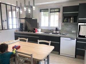 Charming Provencal villa with private pool and panoramic view