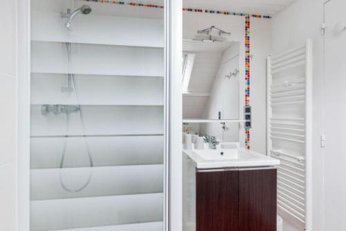 Charming town house w terrace in Vannes 15 min to the Old City - Welkeys