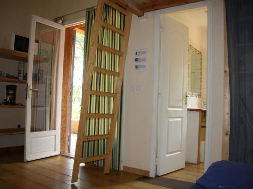 Charming Villa in Poggio Mezzana Near Beach