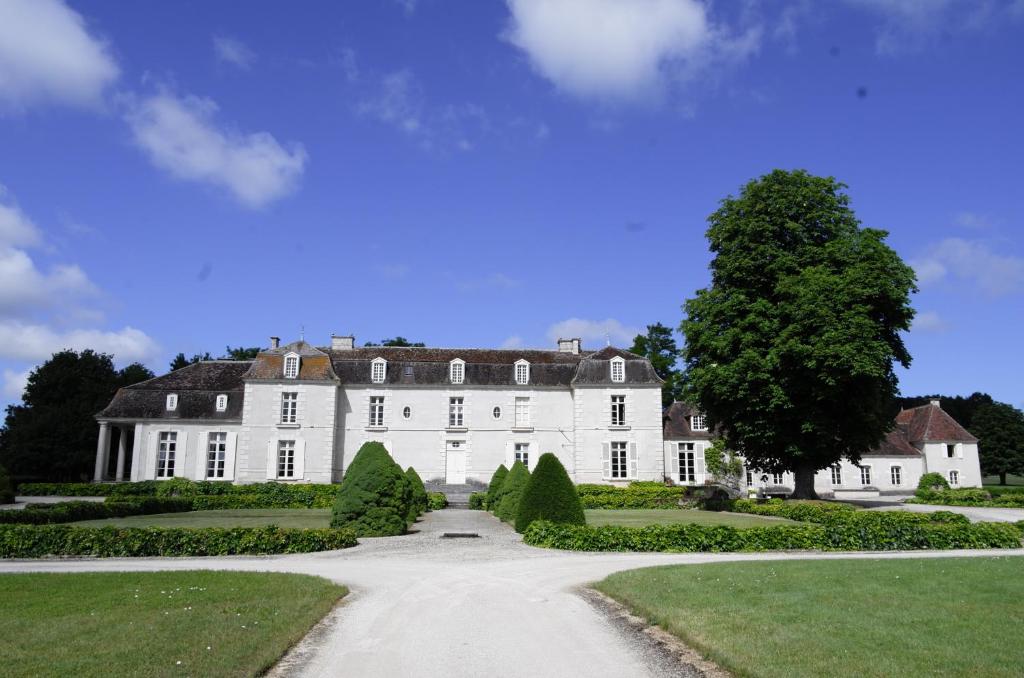 Maison de vacances Château de Villemorien 4 place du Château 10110 Villemorien