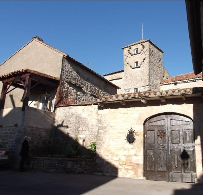 Château Médiéval entre Causse et Mer Le Château, 12540 Le Clapier