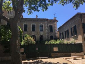 Maison de vacances Château Tallavignes Ex Château Fleurs d'Iris 3 Avenue de la Promenade 11200 Fabrezan Languedoc-Roussillon