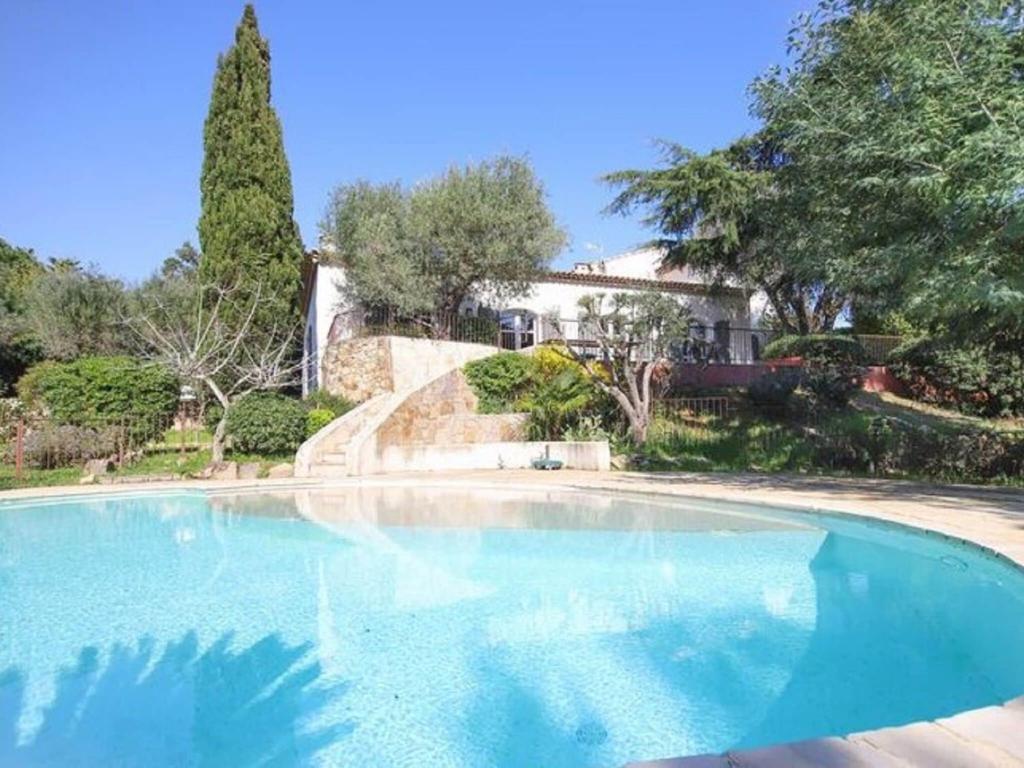 Cheerful holiday home in Grimaud with private pool , 83310 Grimaud