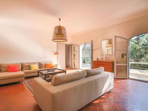 Cheerful holiday home in Grimaud with private pool