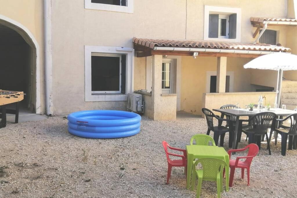 Maison de vacances Chez Aurélie Place du Château 26790 Rochegude