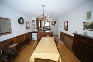 Chez Jean Pierre - Charming 17th century house with 7 bedrooms