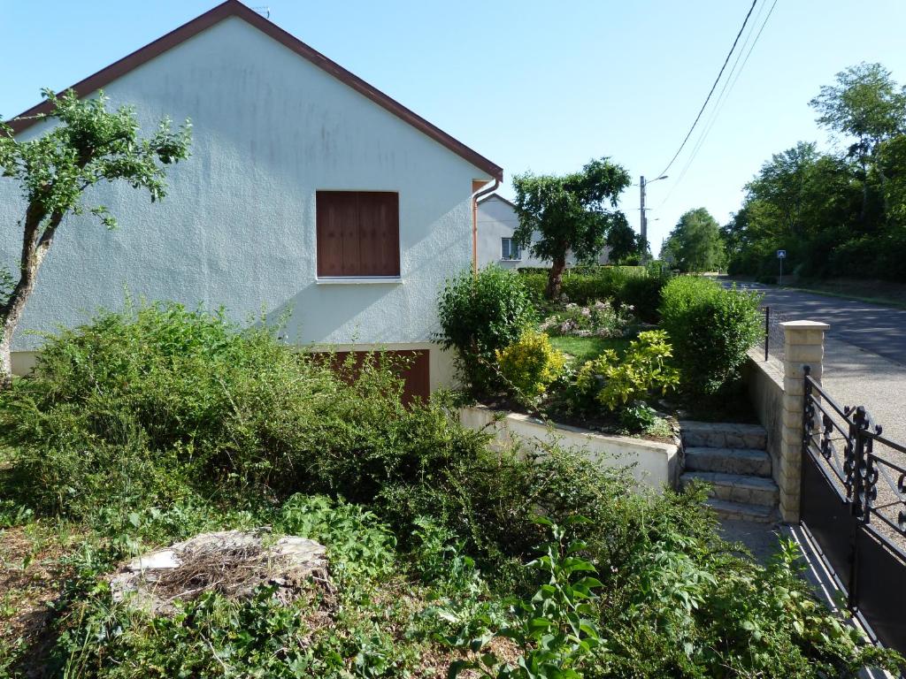 Maison de vacances Chez Jeannette 25 route de serves 21230 Lacanche