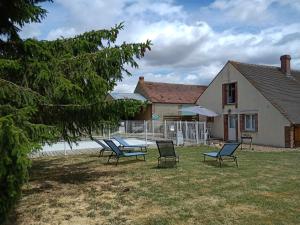 Maison de vacances Chez Magali lieu dit Les Trois Chapeaux 45320 Courtemaux Région Centre