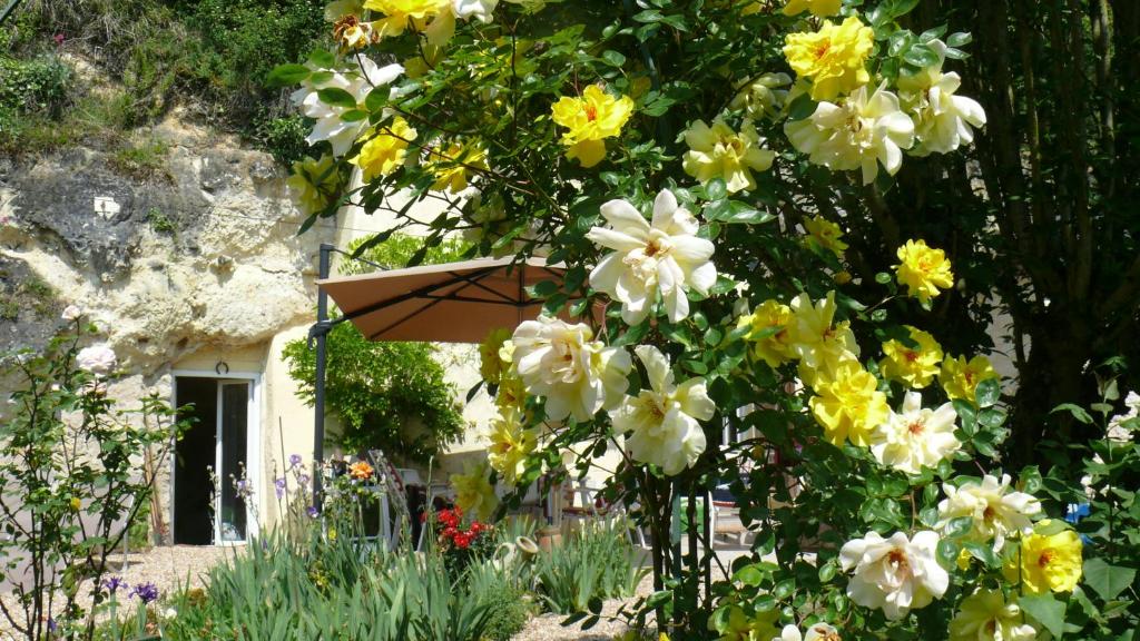 CHEZ MIMI 71140 Bourbon-Lancy
