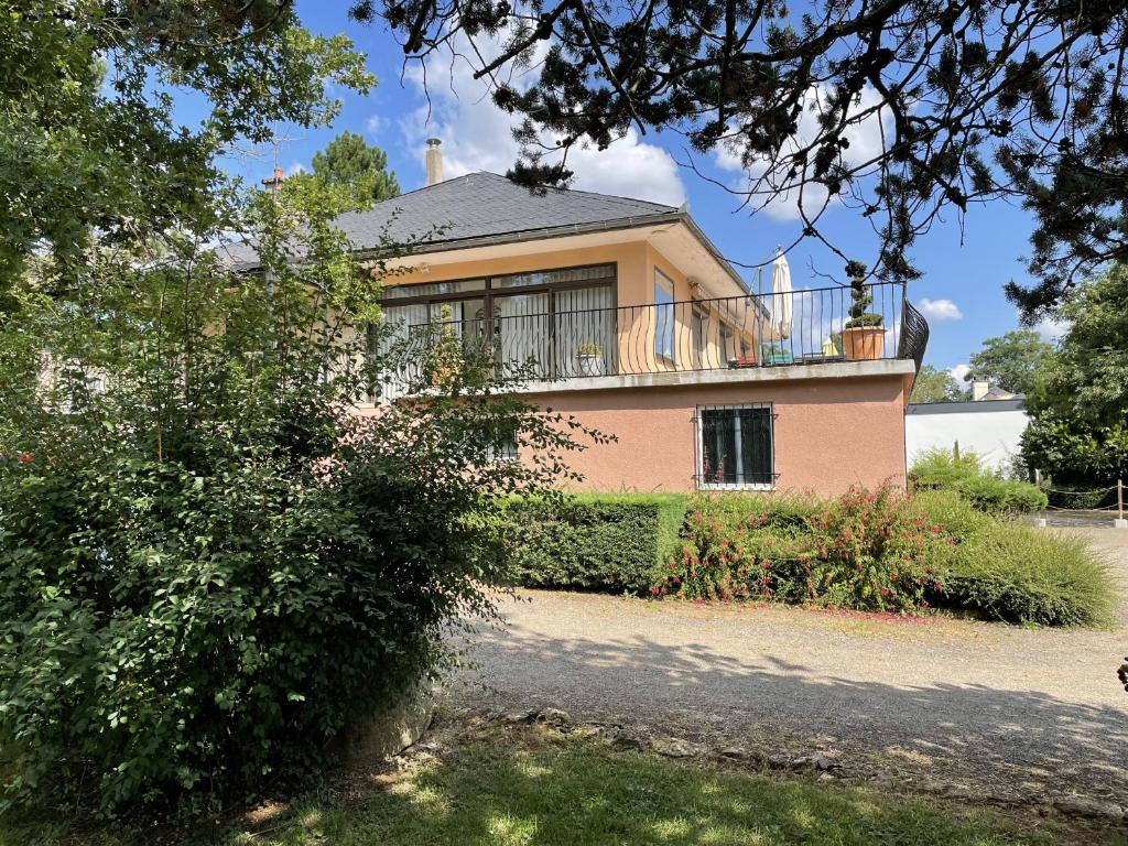 Chez Mone et Bon Vabre 3072, 12000 Onet le Château