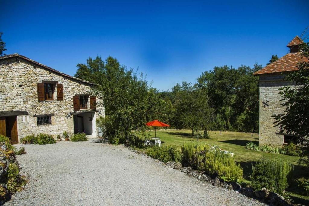 Maison de vacances CHEZ SIMONE La Sirventie 81600 Senouillac