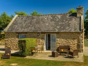 Chic Cottages in Plouguin France With Private Swimming Pool