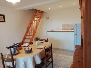Chic Holiday Home in Quend with Swimming Pool