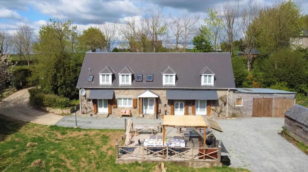 Cinq, la Cosnerie 5 La Cosnerie, 50800 Saultchevreuil-du-Tronchet
