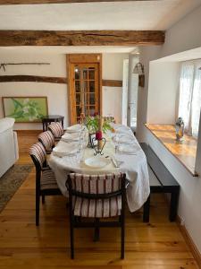 Maison de vacances Cinq, la Cosnerie 5 La Cosnerie 50800 Saultchevreuil-du-Tronchet Normandie
