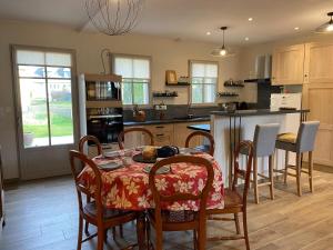 Comfortable cottage in a peaceful location in the Rance Valley, St Suliac