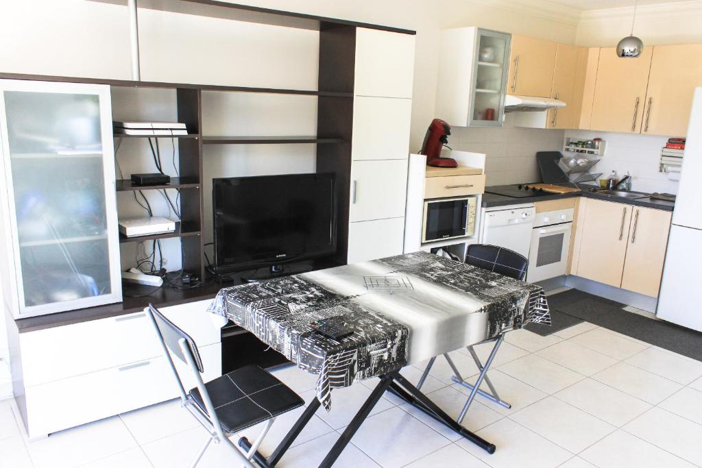 Comfortable ground floor holiday home with covered terrace