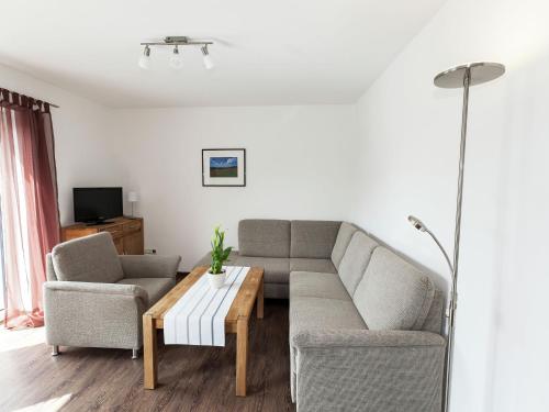 Comfortable Holiday Home in Ellscheid with Garden