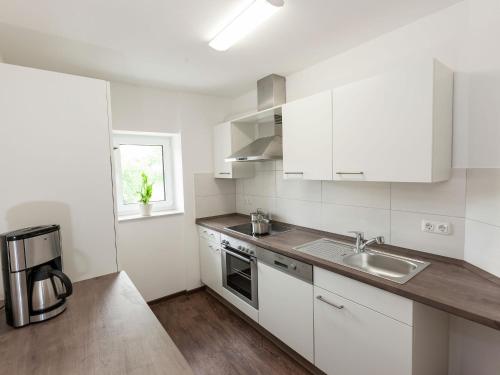 Comfortable Holiday Home in Ellscheid with Garden