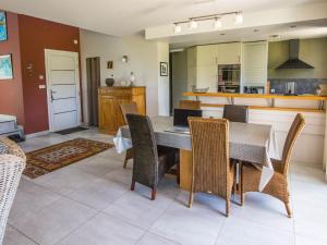 Comfortable holiday villa close to the beach, Plougasnou
