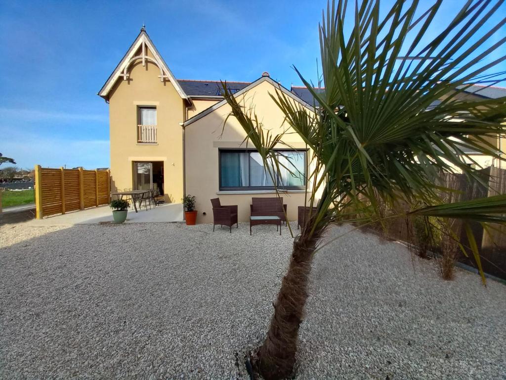 Maison de vacances Comfortable, modern holiday home in Cancale  35260 Cancale