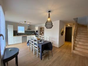 Comfortable, modern holiday home in Cancale