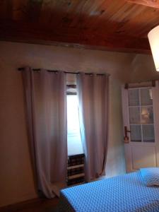 Maison de vacances Comfortable Quiet House in the countryside Porte-du-Quercy for 8 people Le Camp Grand 46700 Sérignac Midi-Pyrénées