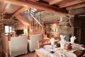Comfortable rural cottage in ancient village in the Douro region