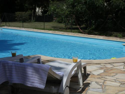 Comfy Holiday Home in Quend with Swimming Pool