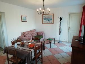 Maison de vacances Comfy Holiday Home in Quend with Swimming Pool  80120 Quend Picardie