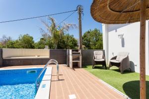 CoolHouses Algarve, Casa Marisa, V5 Burgau