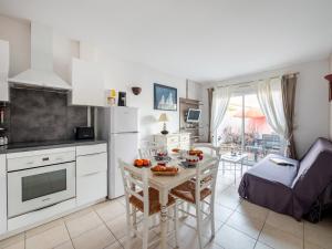 Coquette maison avec piscine partagee