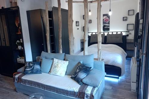 Cosy 27m With Garden Residence With Pool